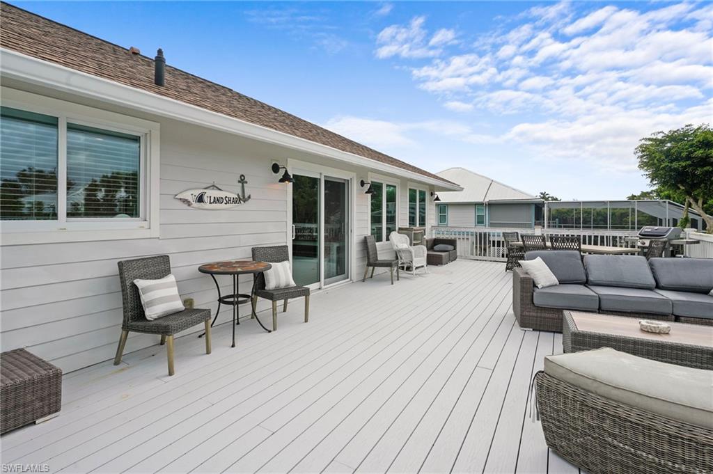 LAKE MUREX - Residential Lease