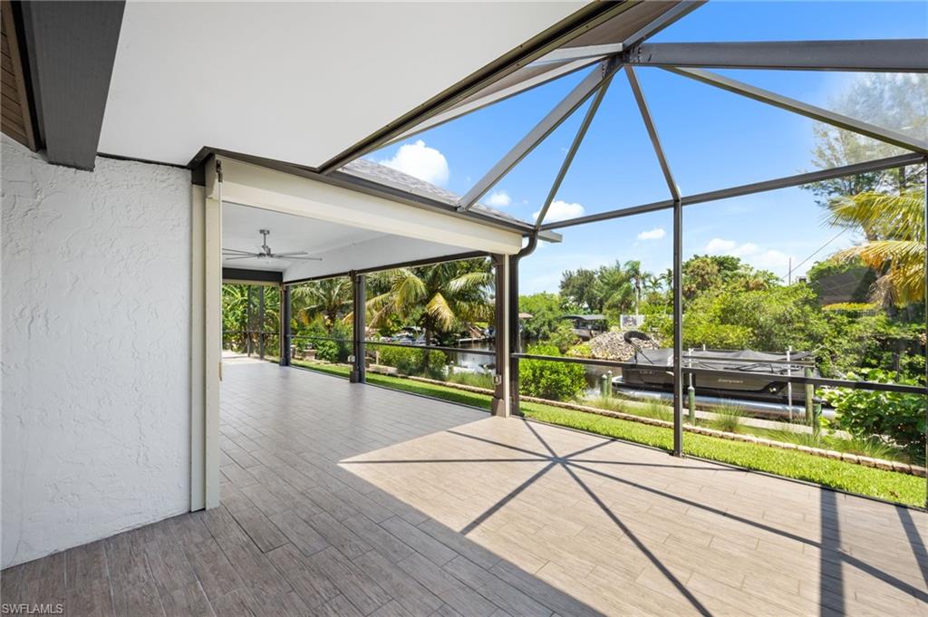 QUARTERDECK COVE - Residential