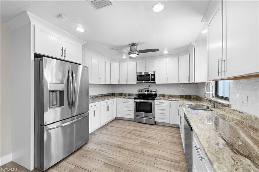 QUARTERDECK COVE - Residential