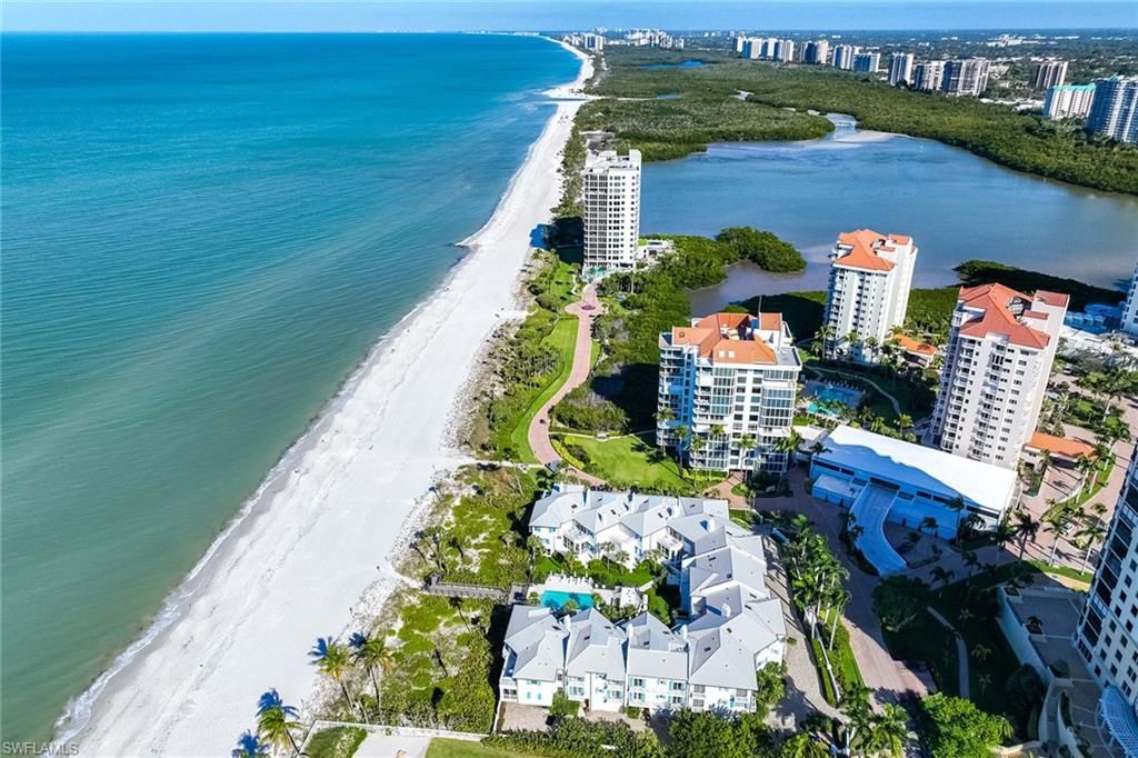 Photo of 70 Seagate DR, NAPLES, FL 34103 (MLS # 226002733)