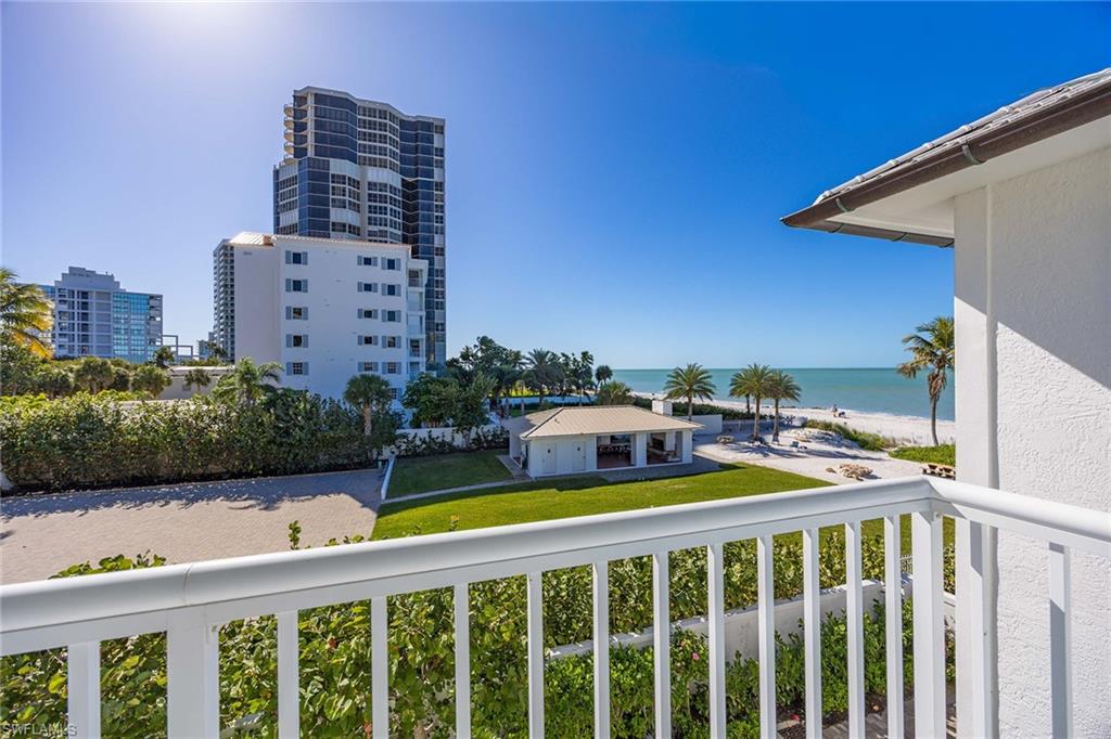 VILLAS RAPHAEL - Residential