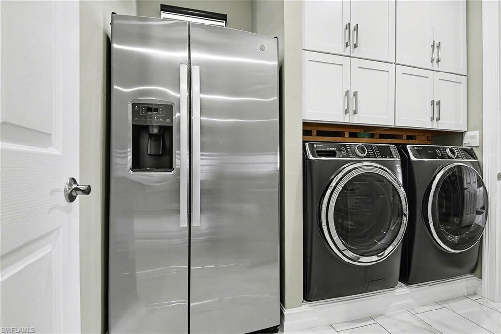 STONEWATER - Residential