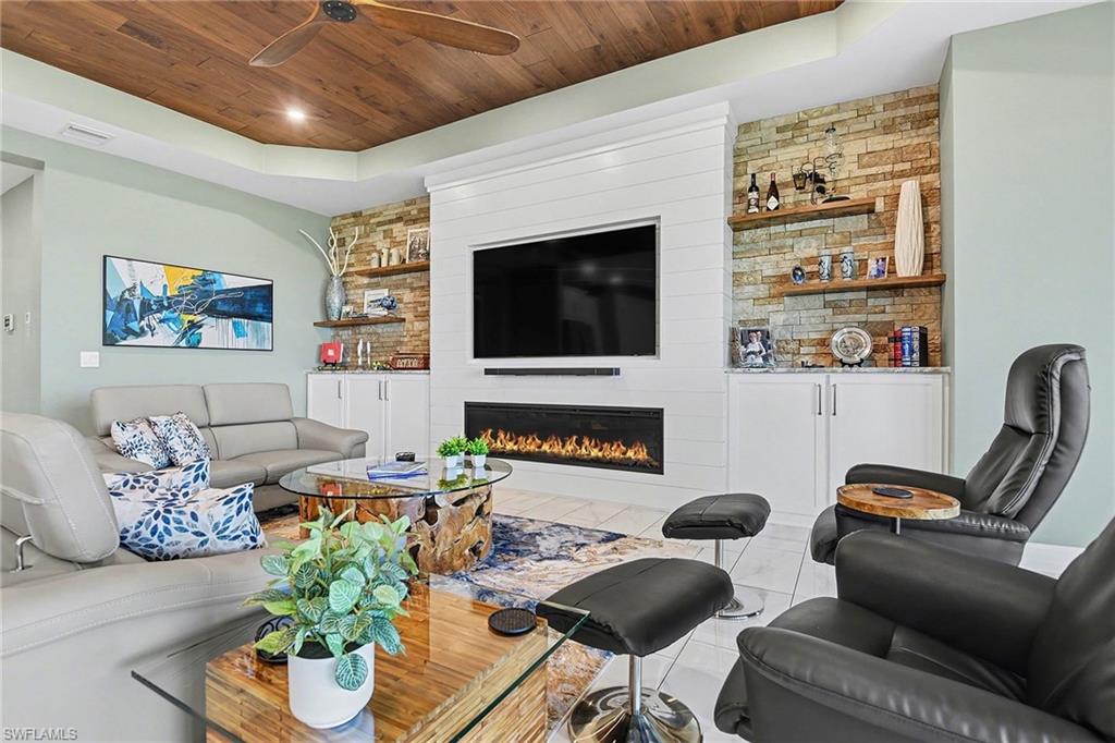 STONEWATER - Residential