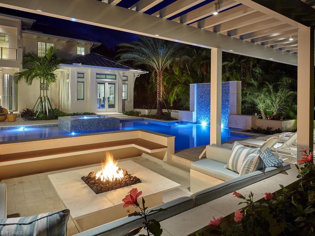 OLDE NAPLES - Residential