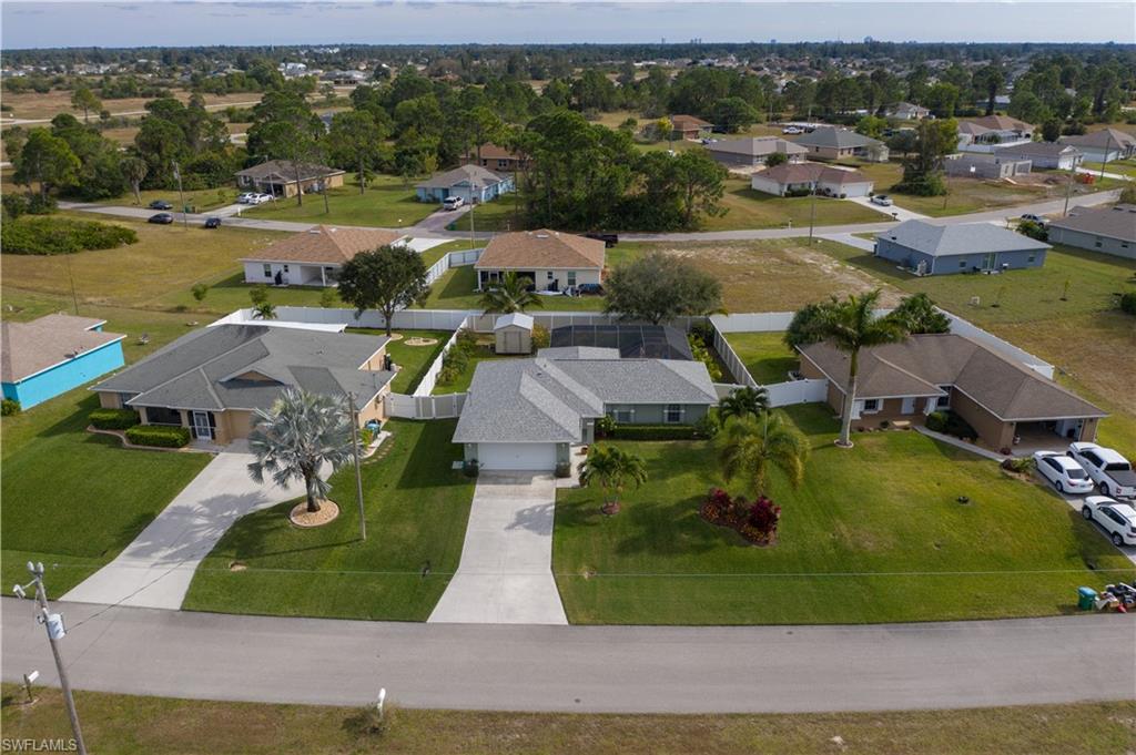 CAPE CORAL - Residential