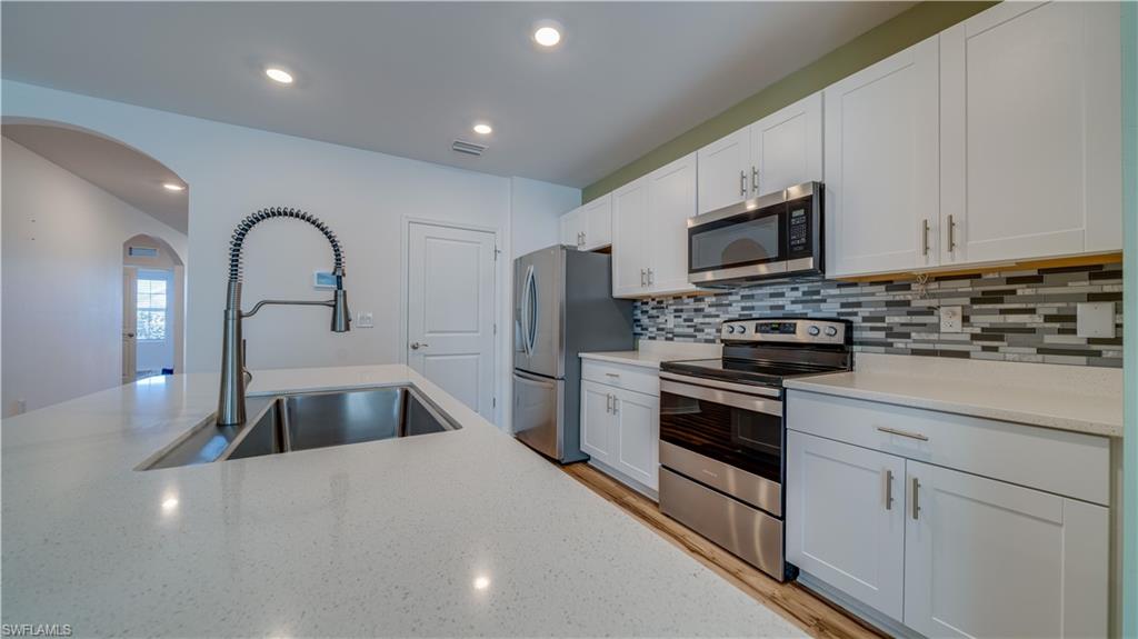 BRIGHTWATER LAGOON - Residential