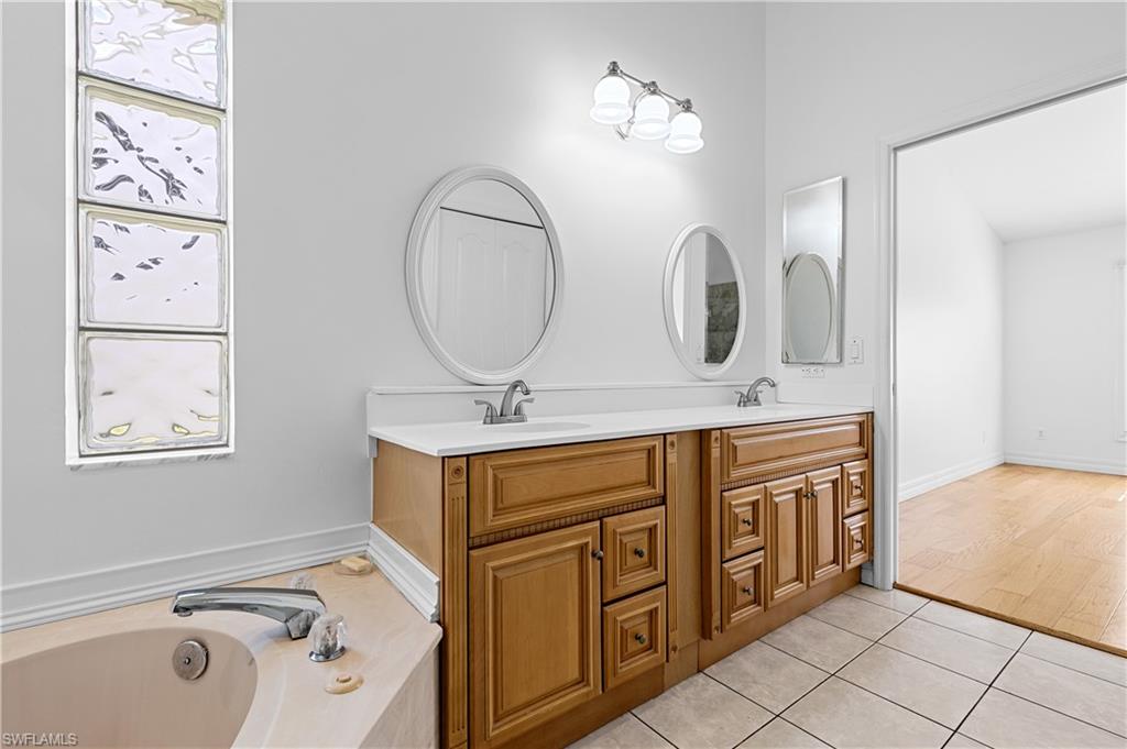 SABAL SPRINGS GOLF AND RACQUET CLUB - Residential