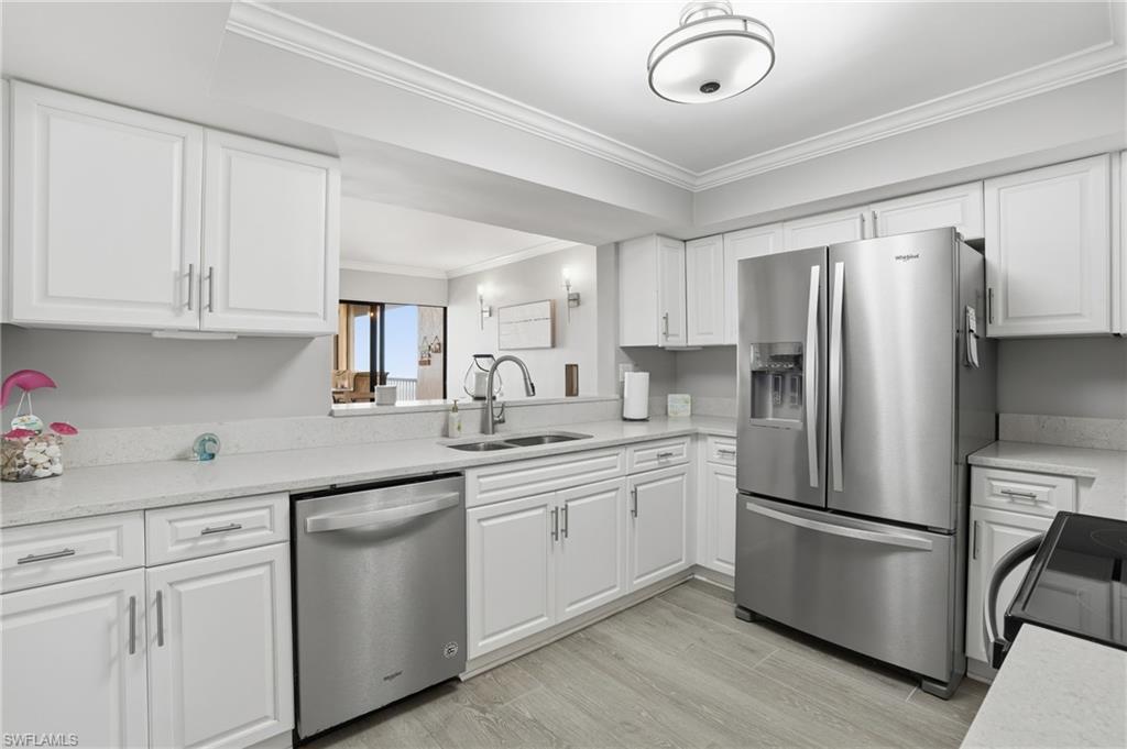 SANDARAC CONDO - Residential