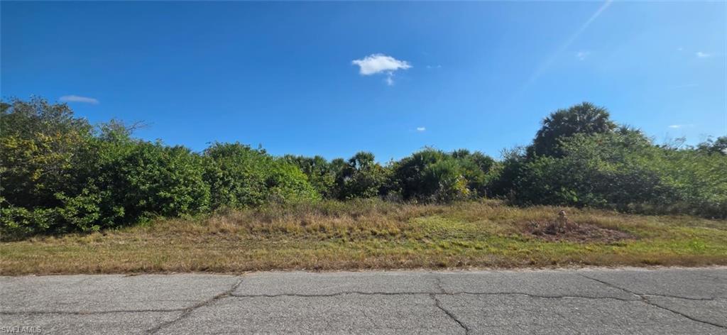 BANYAN VILLAGE - Land