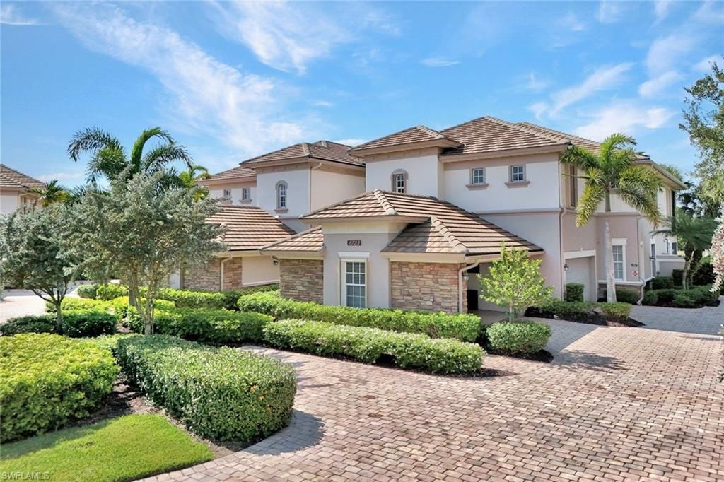 Photo of 8723 Coastline CT #202, NAPLES, FL 34120 (MLS # 226023915)