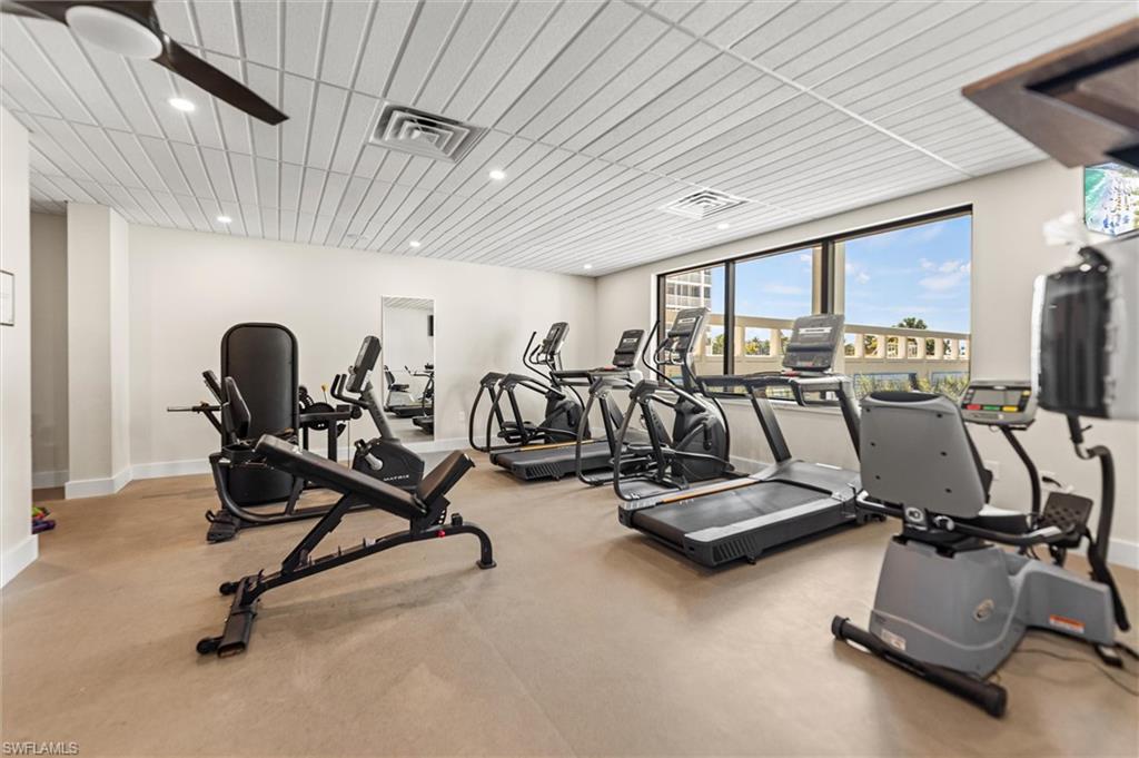 CRECIENTE CONDO NORTH - Residential