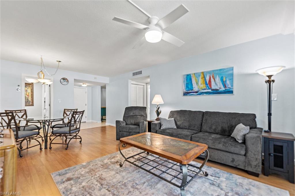 CRECIENTE CONDO NORTH - Residential