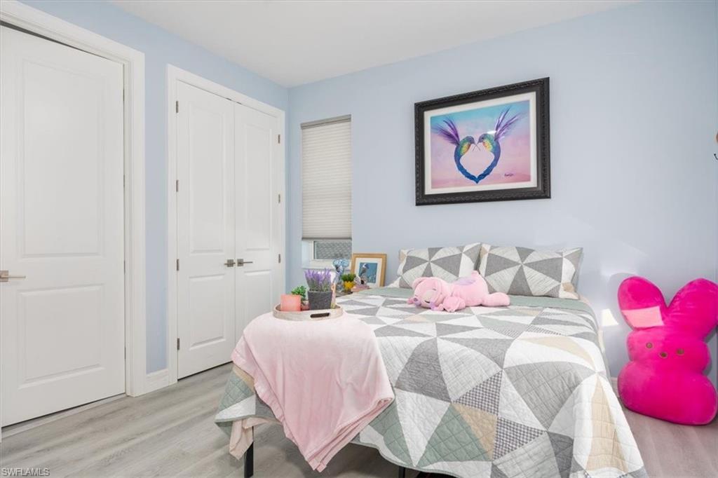 LAGUNA SHORES - Residential