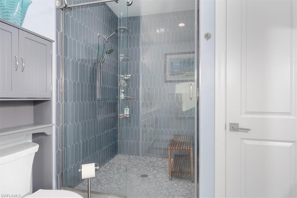 LAGUNA SHORES - Residential