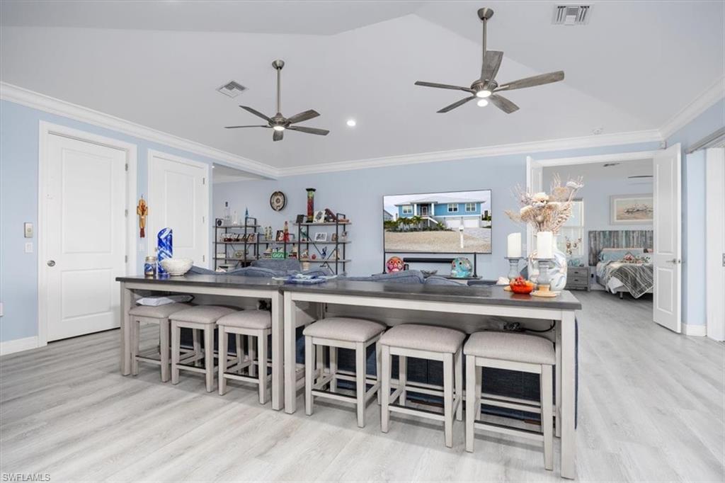 LAGUNA SHORES - Residential