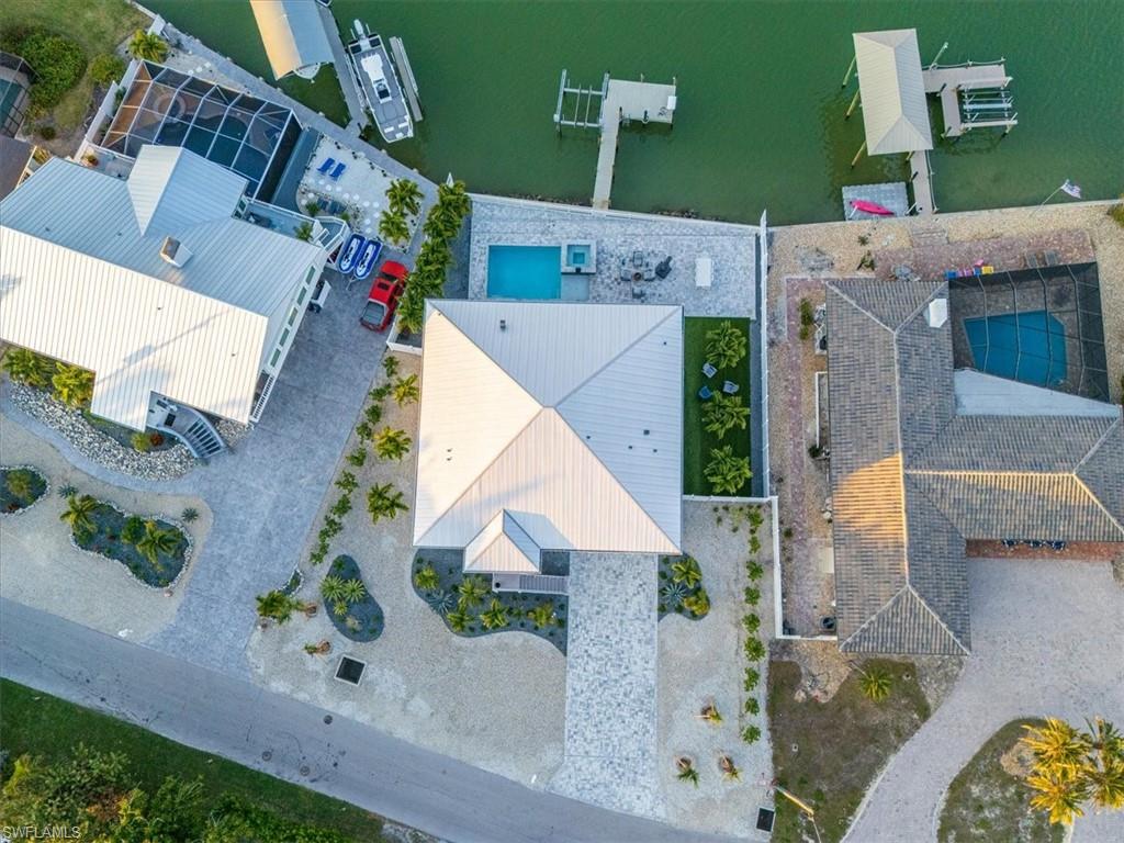 LAGUNA SHORES - Residential