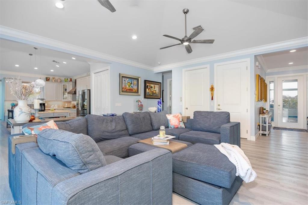 LAGUNA SHORES - Residential