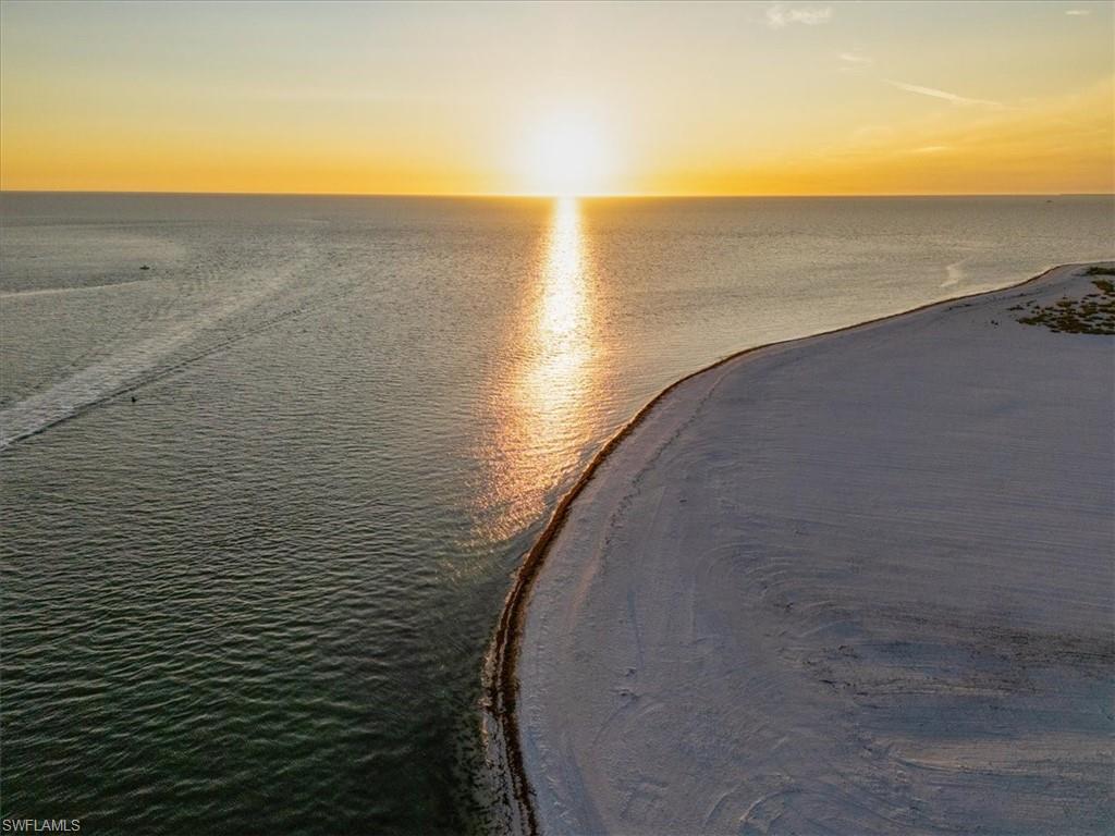 LAGUNA SHORES - Residential