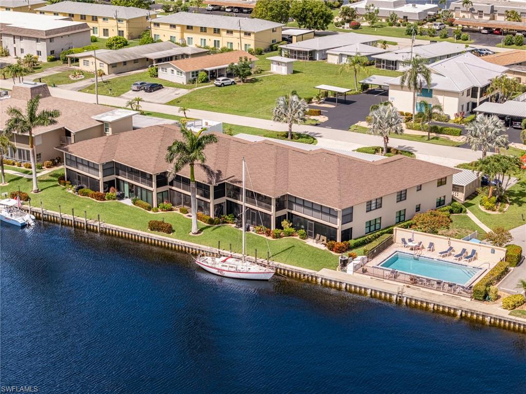 RIVER HARBOR CLUB CONDO - Residential