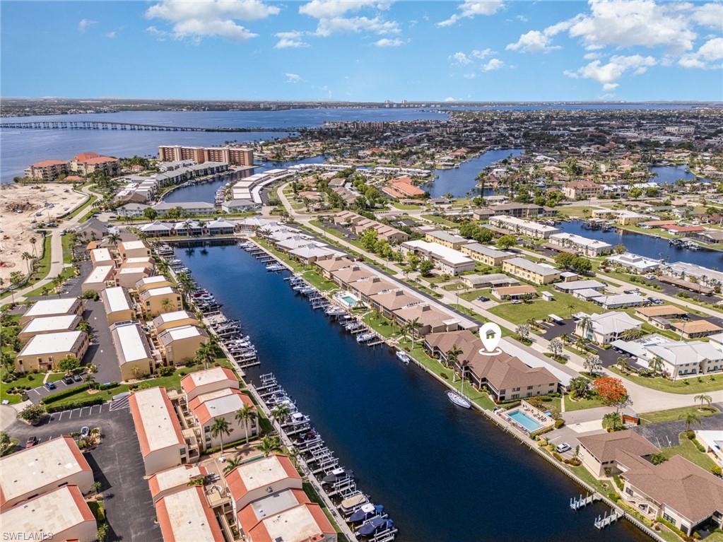 RIVER HARBOR CLUB CONDO - Residential