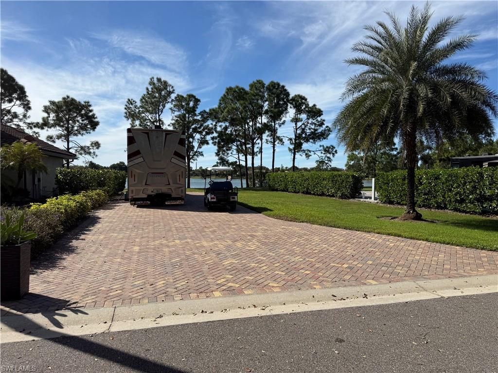 GOLDEN PALMS LUXURY MOTORCOACH RESORT - Land