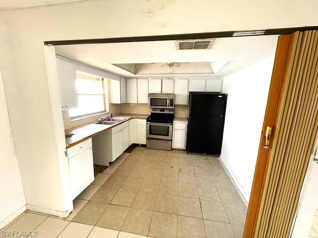 SOUTH POINTE SOUTH - Residential