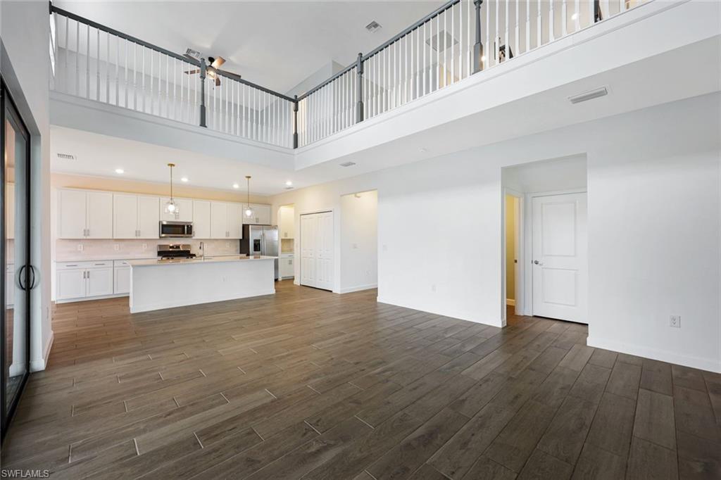 VERDANA VILLAGE - Residential