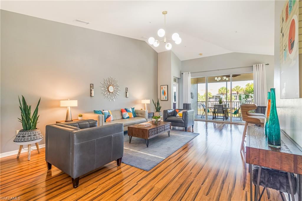 SABAL POINTE - Residential