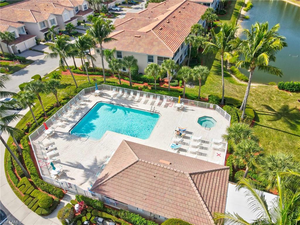 SABAL POINTE - Residential