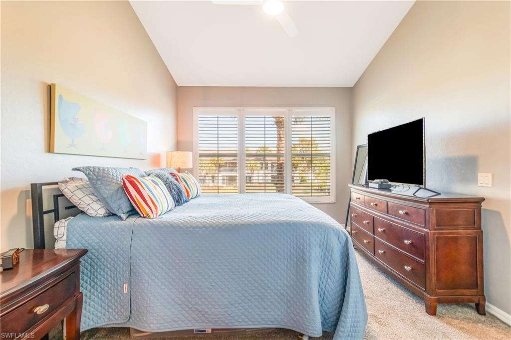 SABAL POINTE - Residential