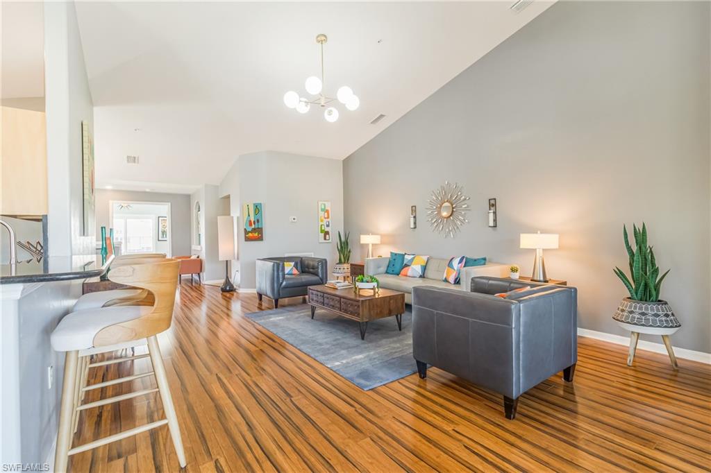 SABAL POINTE - Residential