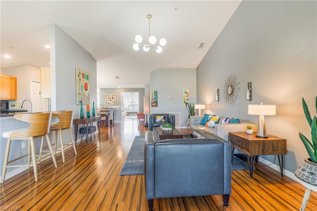 SABAL POINTE - Residential