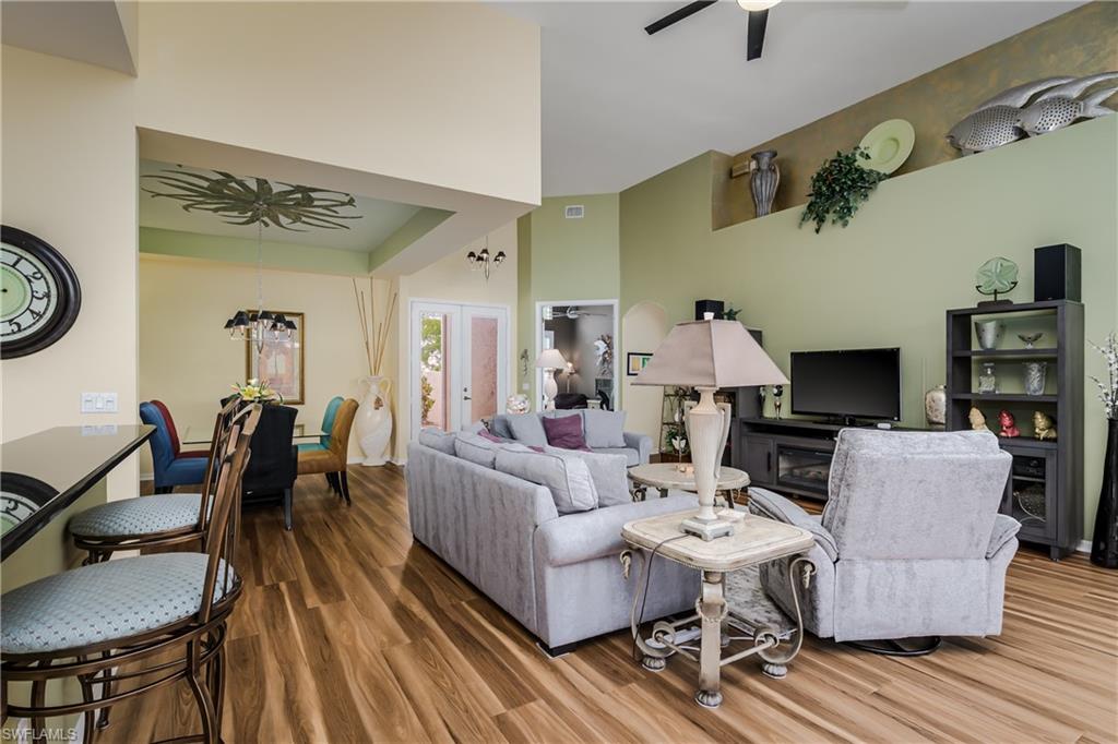 LAKE CLUB VILLAS - Residential Lease