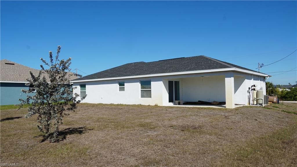 CAPE CORAL - Residential