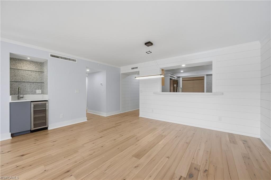 CHATEAUMERE - Residential Lease