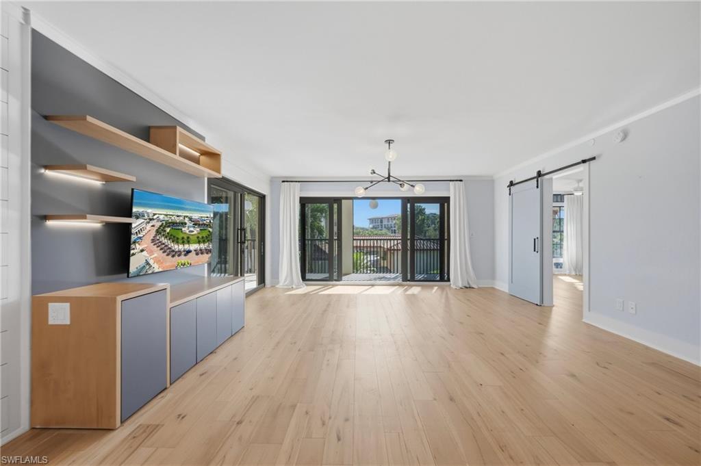 CHATEAUMERE - Residential Lease