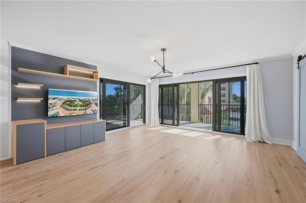 CHATEAUMERE - Residential Lease