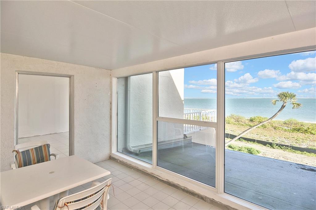 LIGHTHOUSE POINT CONDO - Residential