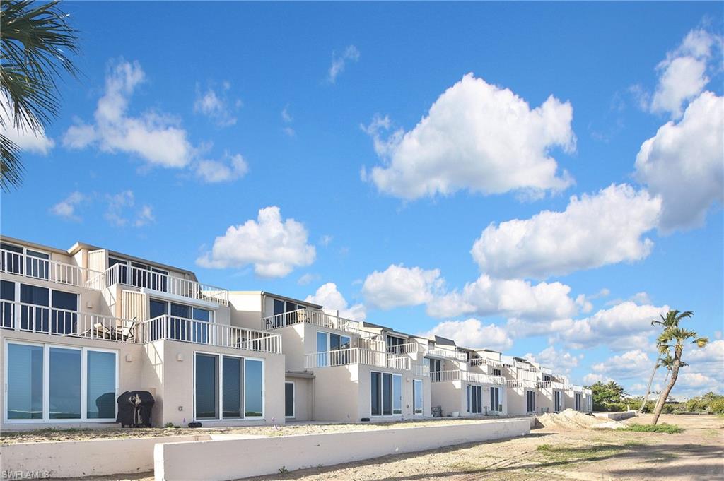 LIGHTHOUSE POINT CONDO - Residential