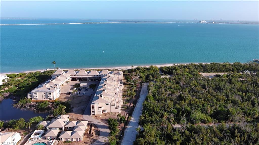 LIGHTHOUSE POINT CONDO - Residential