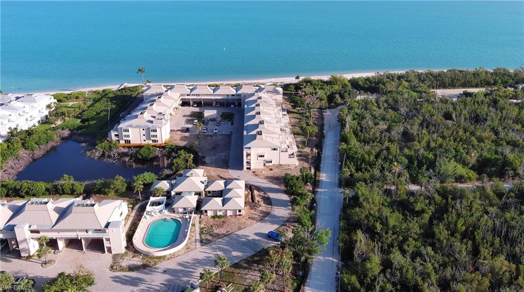 LIGHTHOUSE POINT CONDO - Residential