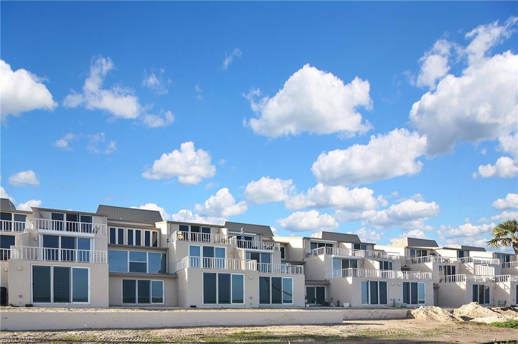 LIGHTHOUSE POINT CONDO - Residential