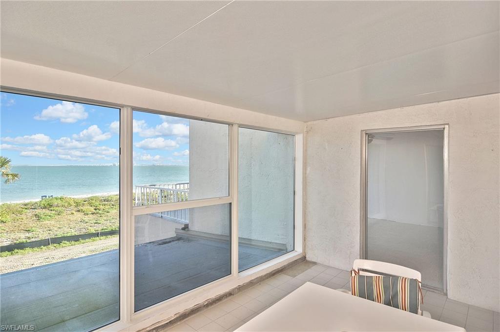 LIGHTHOUSE POINT CONDO - Residential