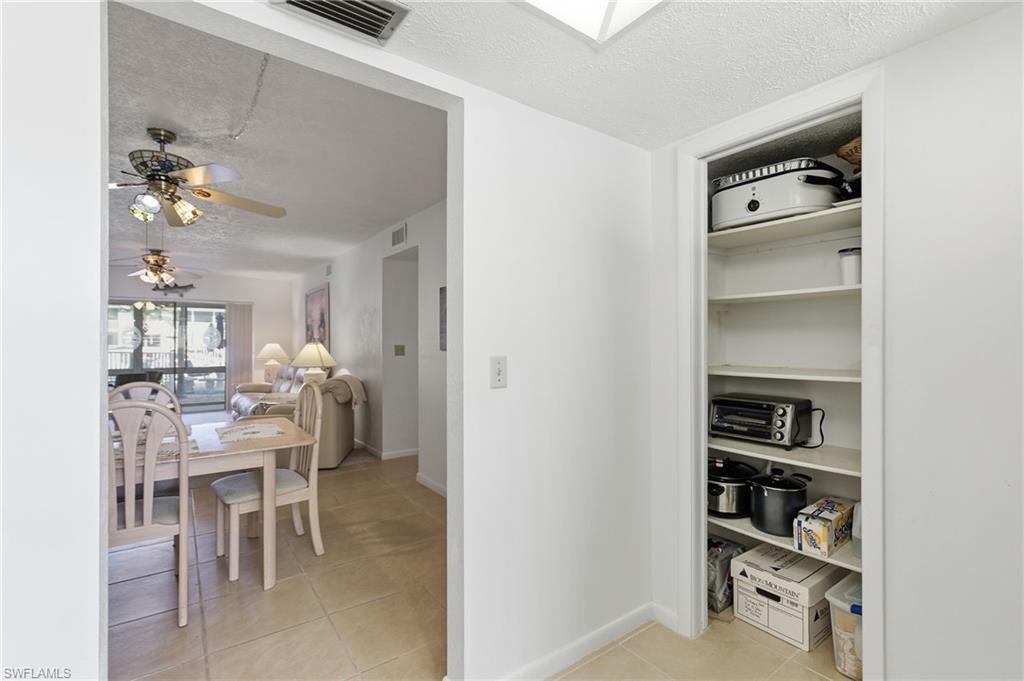 CAMELOT CONDO - Residential