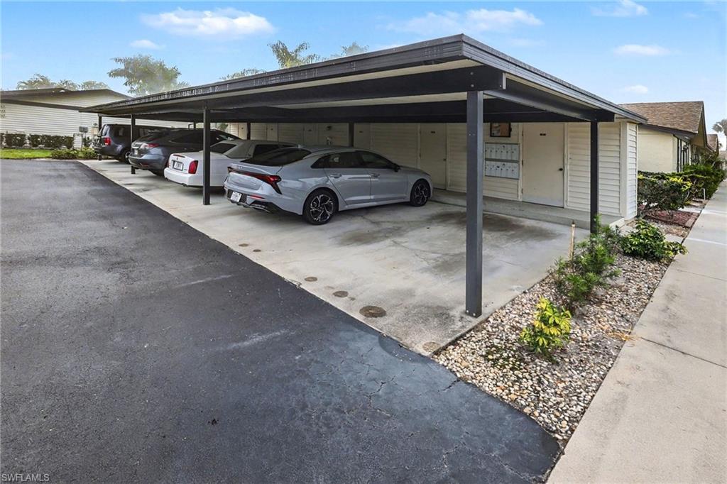 BOCA CIEGA VILLAGE - Residential