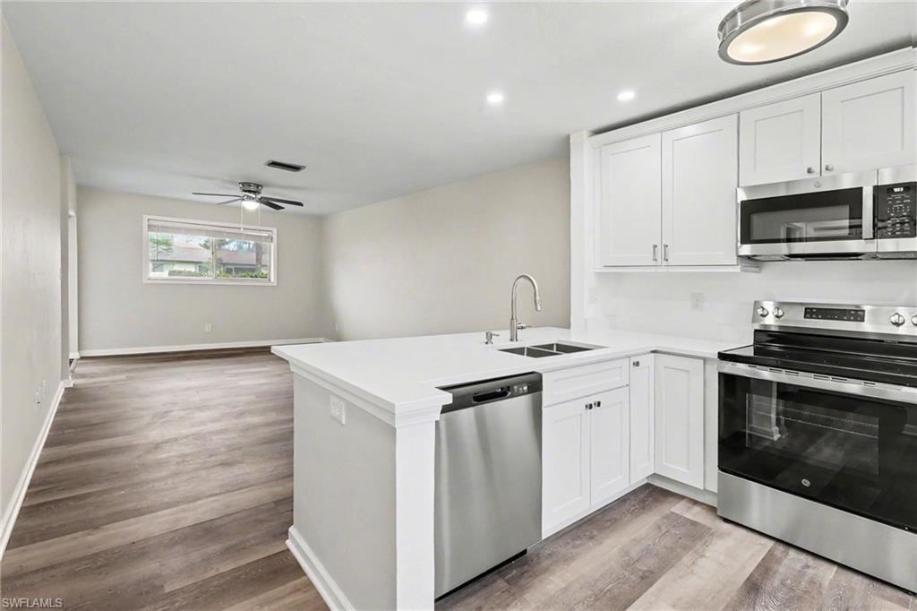 BOCA CIEGA VILLAGE - Residential