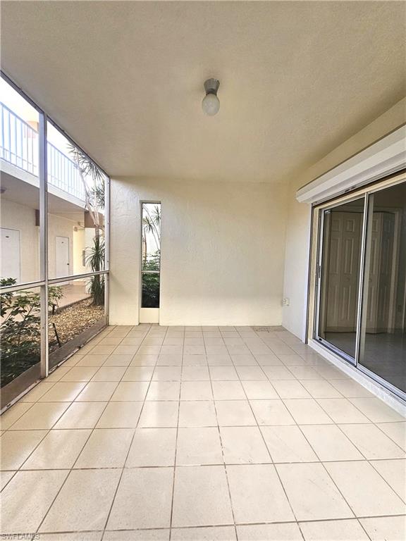 CHARDONNAY - Residential