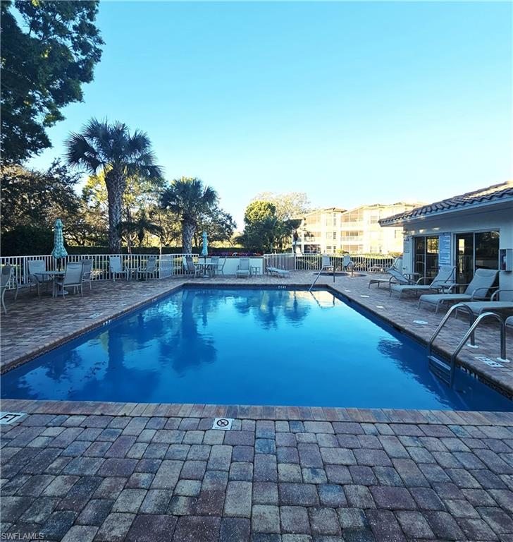 CHARDONNAY - Residential