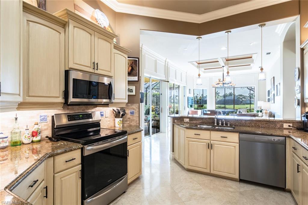 YORKTOWN - Residential