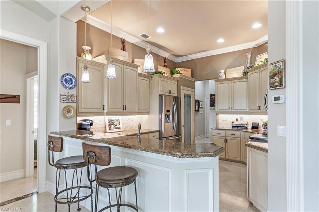 YORKTOWN - Residential